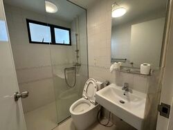Bayshore Park (D16), Condominium #571404051